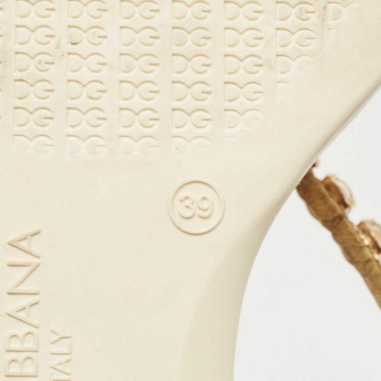 Pre Owned Dolce & Gabbana Cream Patent Leather Crystal Embellished Thong Flats Size 39