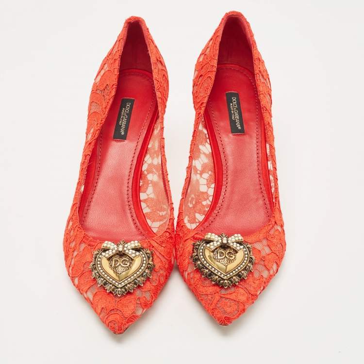 Pre Owned Dolce & Gabbana Red Lace Devotion Pumps Size 40.5