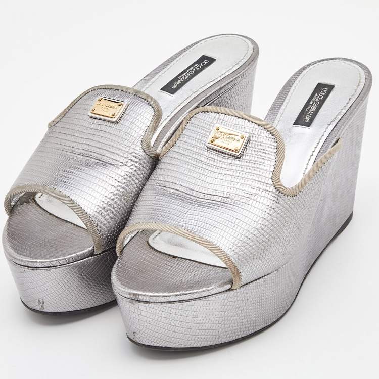 Pre Owned Dolce & Gabbana Silver Embossed Lizard Leather Peep Toe Mules Size 37