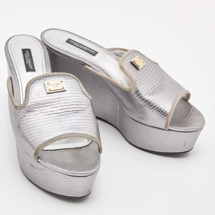 Pre Owned Dolce & Gabbana Silver Embossed Lizard Leather Peep Toe Mules Size 37