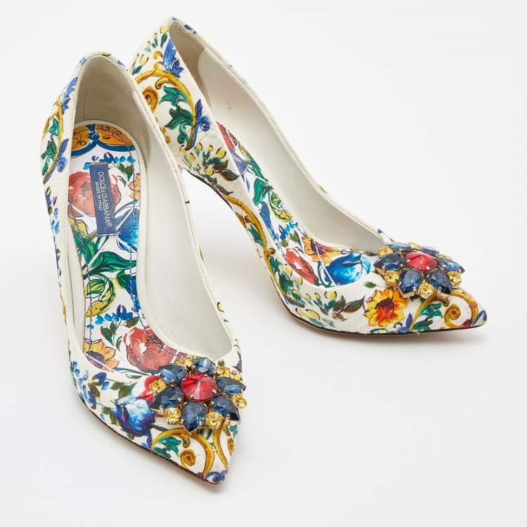 Pre Owned Dolce & Gabbana Multicolor Floral Fabric Crystal Embellished Bellucci Pumps Size 38