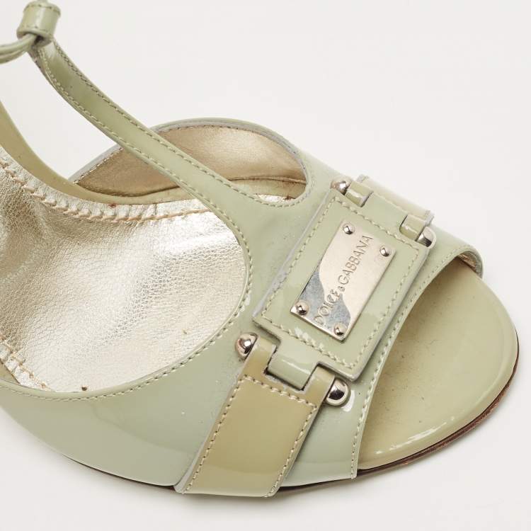 Pre Owned Dolce & Gabbana Grey Patent Leather Logo T Ankle Strap Sandals Size 36