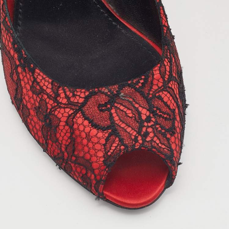 Pre Owned Dolce & Gabbana Red/Black Satin and Lace Peep Toe Pumps Size 40