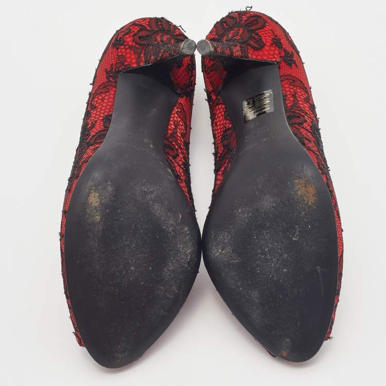 Pre Owned Dolce & Gabbana Red/Black Satin and Lace Peep Toe Pumps Size 40