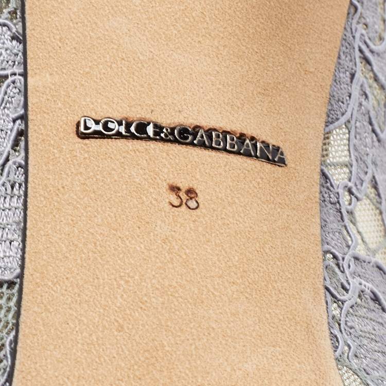 مملوكة مسبقًا Dolce & Gabbana Grey Lace Bellucci Pumps Size 38