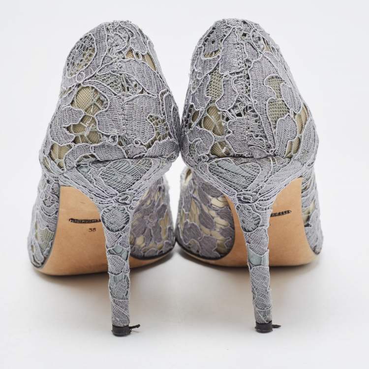 مملوكة مسبقًا Dolce & Gabbana Grey Lace Bellucci Pumps Size 38