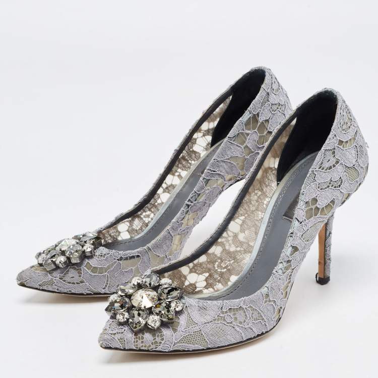 مملوكة مسبقًا Dolce & Gabbana Grey Lace Bellucci Pumps Size 38