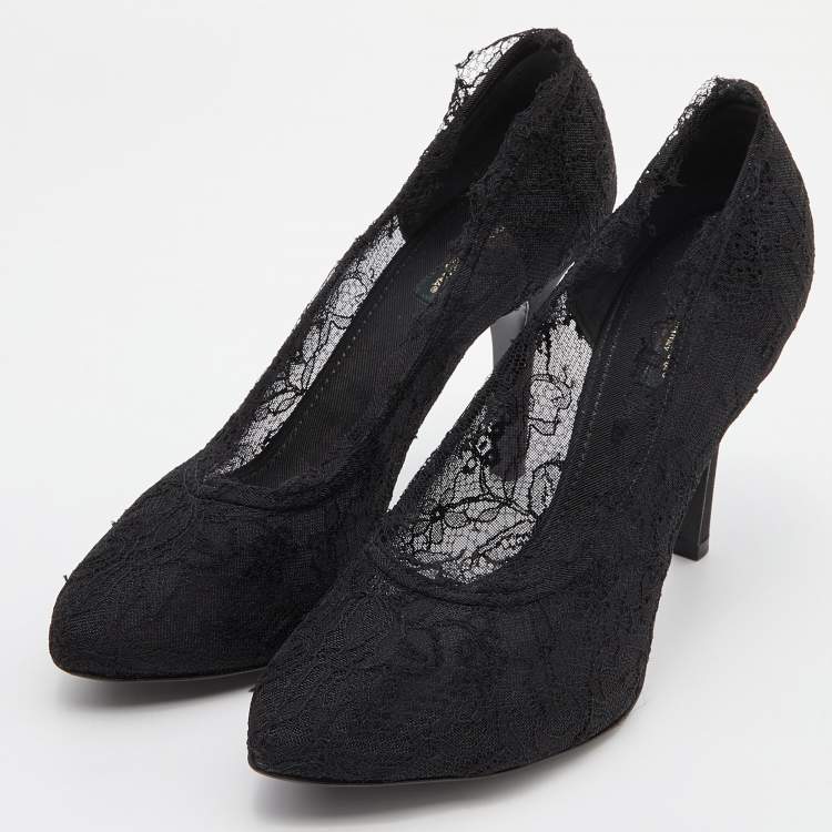 Pre Owned Dolce & Gabbana Black Lace and Fabric Pumps Size 39