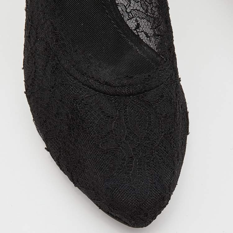 Pre Owned Dolce & Gabbana Black Lace and Fabric Pumps Size 39