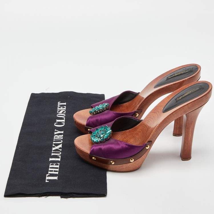 Pre Owned Dolce & Gabbana Purple Satin Crystal Embellished Brooch Wooden Slides Size 39