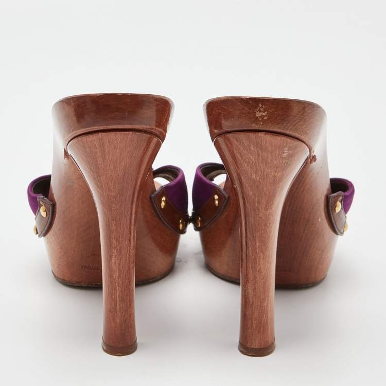 Pre Owned Dolce & Gabbana Purple Satin Crystal Embellished Brooch Wooden Slides Size 39