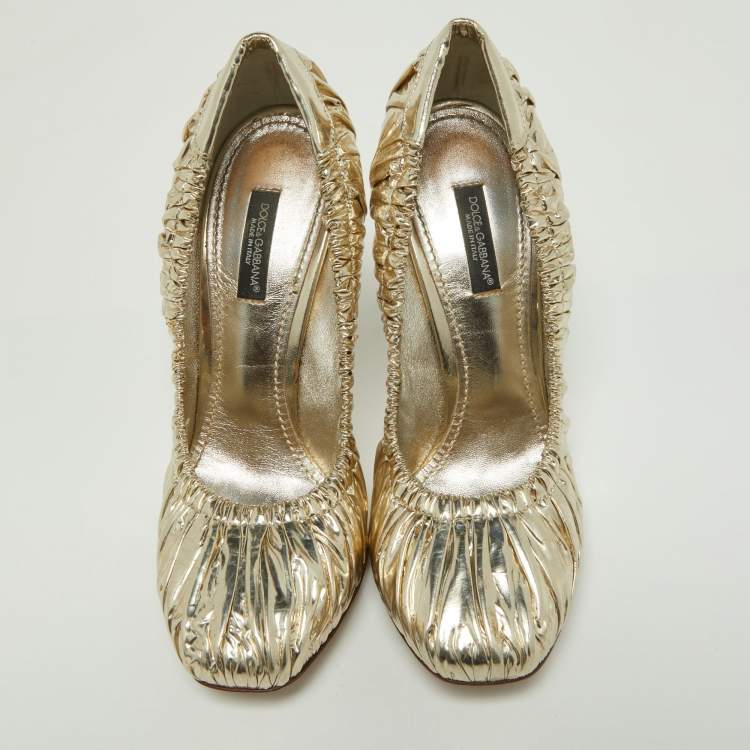 Pre Owned Dolce & Gabbana Gold Pleated Leather Pumps Size 37