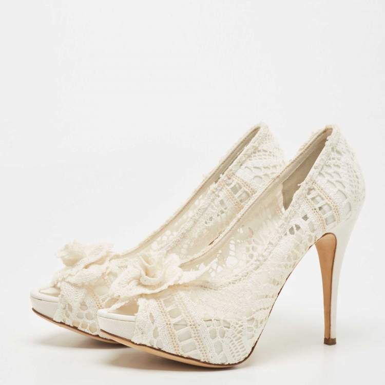 Pre Owned Dolce & Gabbana Off White Lace Rose Detail Peep Toe Pumps Size 39