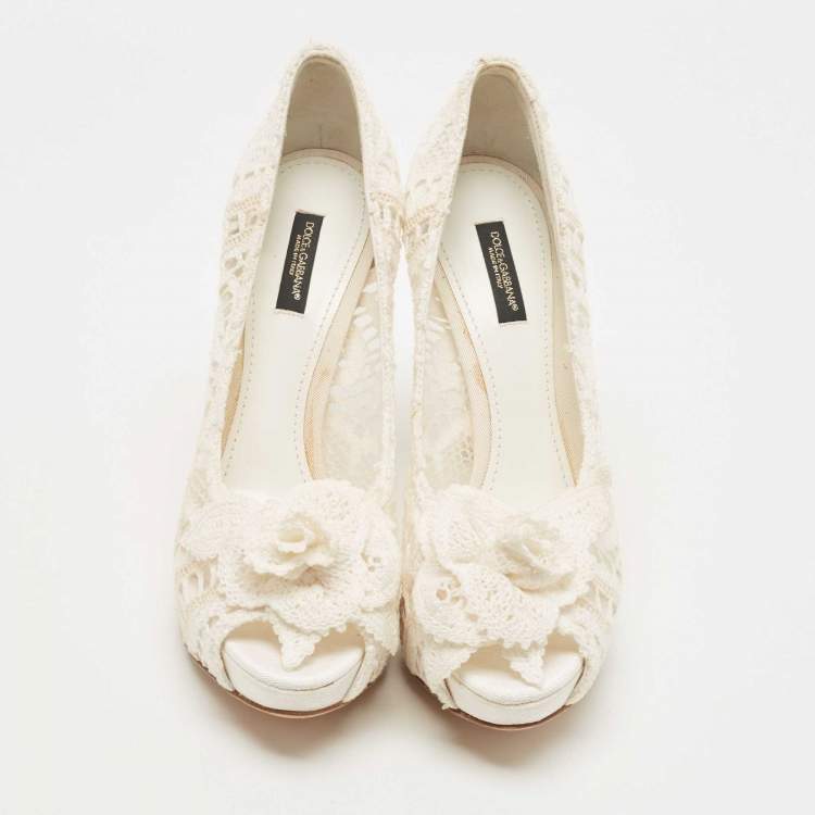 Pre Owned Dolce & Gabbana Off White Lace Rose Detail Peep Toe Pumps Size 39