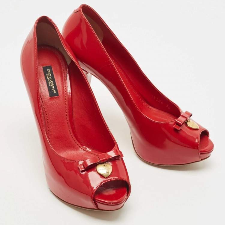 مملوكة مسبقًا Dolce & Gabbana Red Patent Leather Bow Peep Toe Platform Pumps Size 38