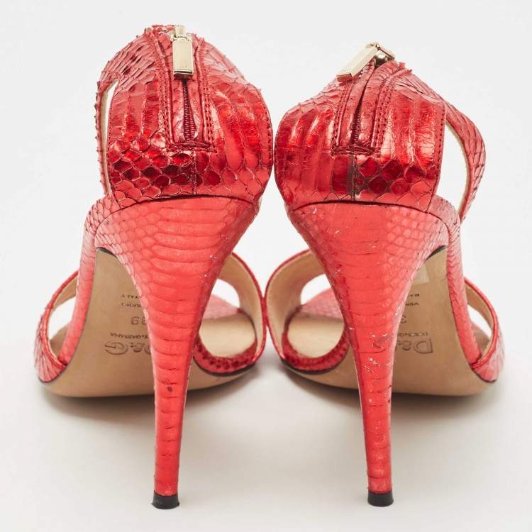 مملوكة مسبقًا Dolce & Gabbana Red Python Leather Ankle Strap Sandals Size 39