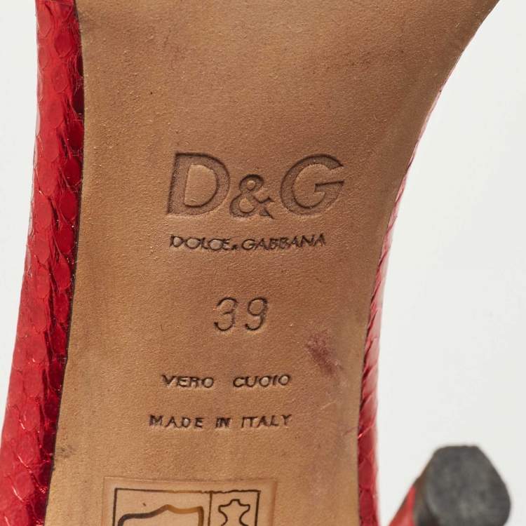 مملوكة مسبقًا Dolce & Gabbana Red Python Leather Ankle Strap Sandals Size 39