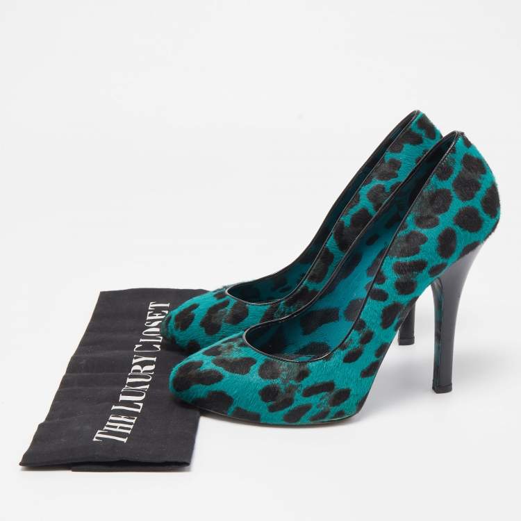 Pre Owned Dolce & Gabbana Green/Black Calf Hair Pointed Toe Pumps Size 38.5