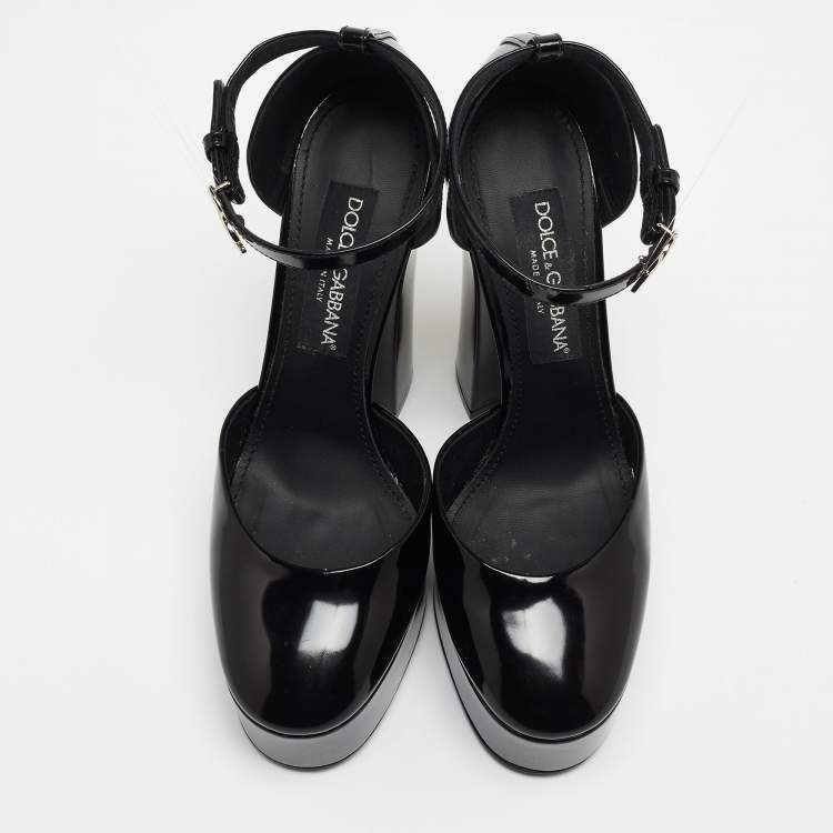 Pre Owned Dolce & Gabbana Black Patent Leather Logo Plaque Platfrom Pumps Size 39.5