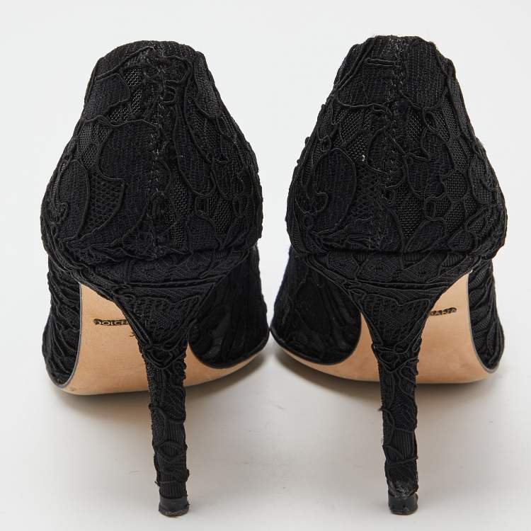 Pre Owned Dolce & Gabbana Black Lace Bellucci Pumps Size 35