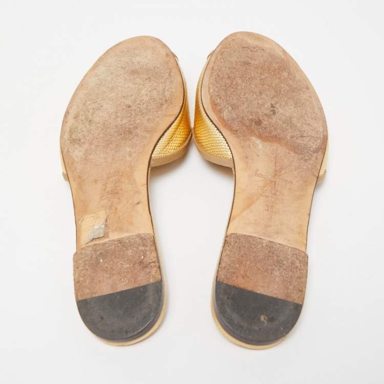 Pre Owned Dolce & Gabbana Gold Lizard Embossed Leather Flat Slides Size 36