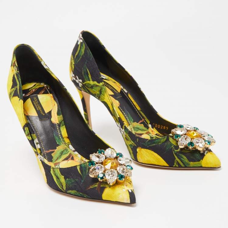 مملوكة مسبقًا Dolce & Gabbana Tricolor Lemon Print Brocade Fabric Crystal Embellished Pumps Size 39.5