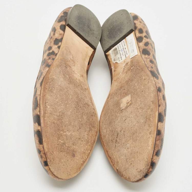 Pre Owned Dolce & Gabbana Beige/Brown Coated Canvas Leopard Printed Smoking Slipper Size 39.5