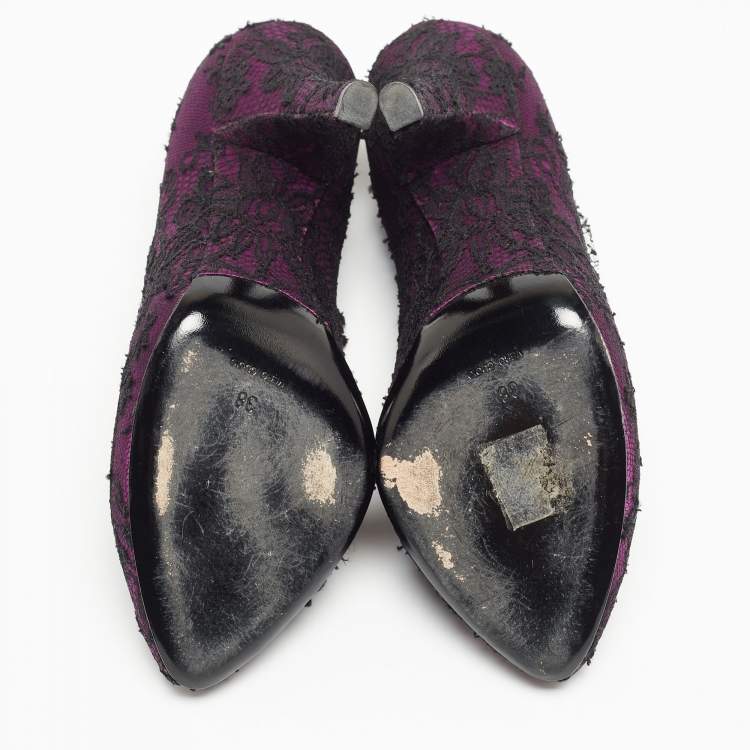 Pre Owned Dolce & Gabbana Black/Purple Floral Lace And Satin Platform Pumps Size 38