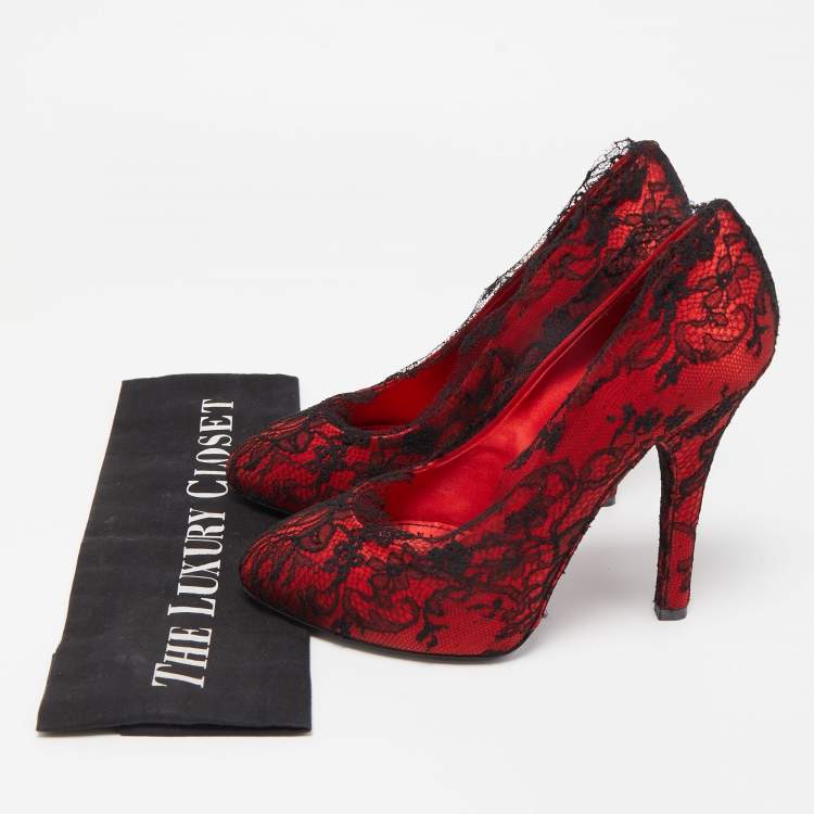 Pre Owned Dolce & Gabbana Red/Black Satin and Lace Pumps Size 38