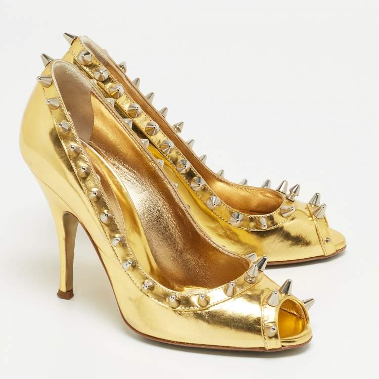 Pre Owned Dolce & Gabbana Gold Leather Studded Open Toe Pumps Size 38