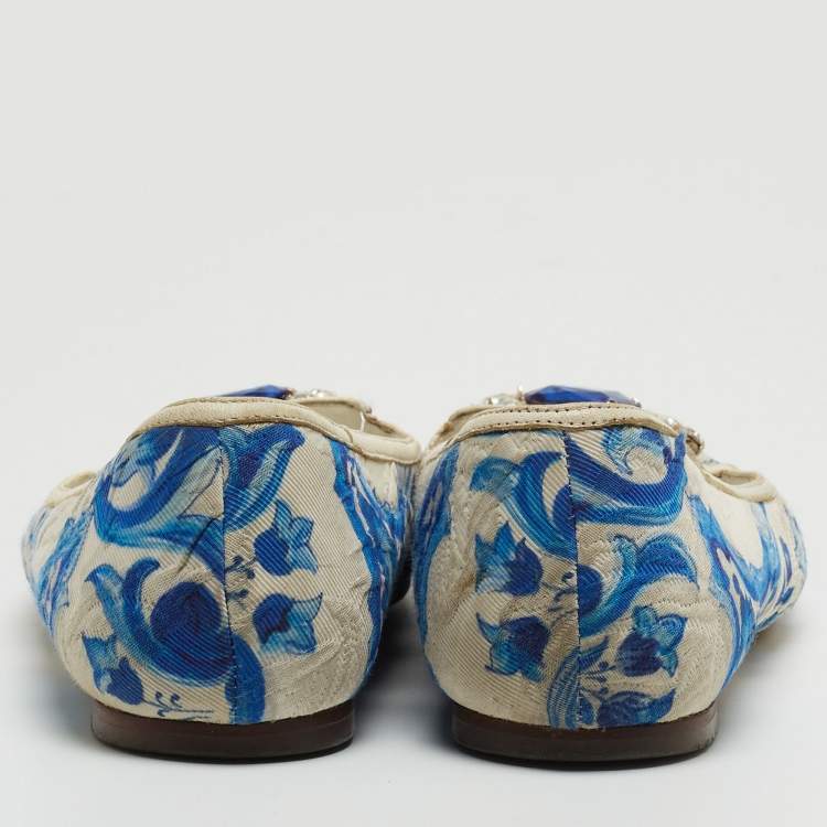 Pre Owned Dolce & Gabbana White/Blue Printed Fabric Crystal Embellished Ballet Flats Size 39