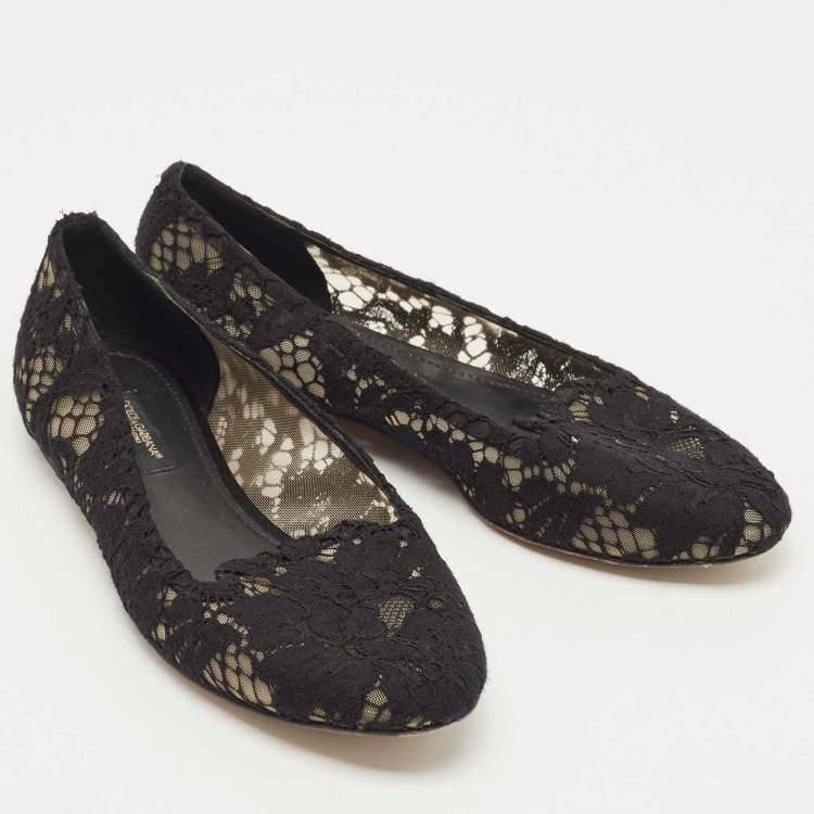 Pre Owned Dolce & Gabbana Black Lace Ballet Flats Size 36.5