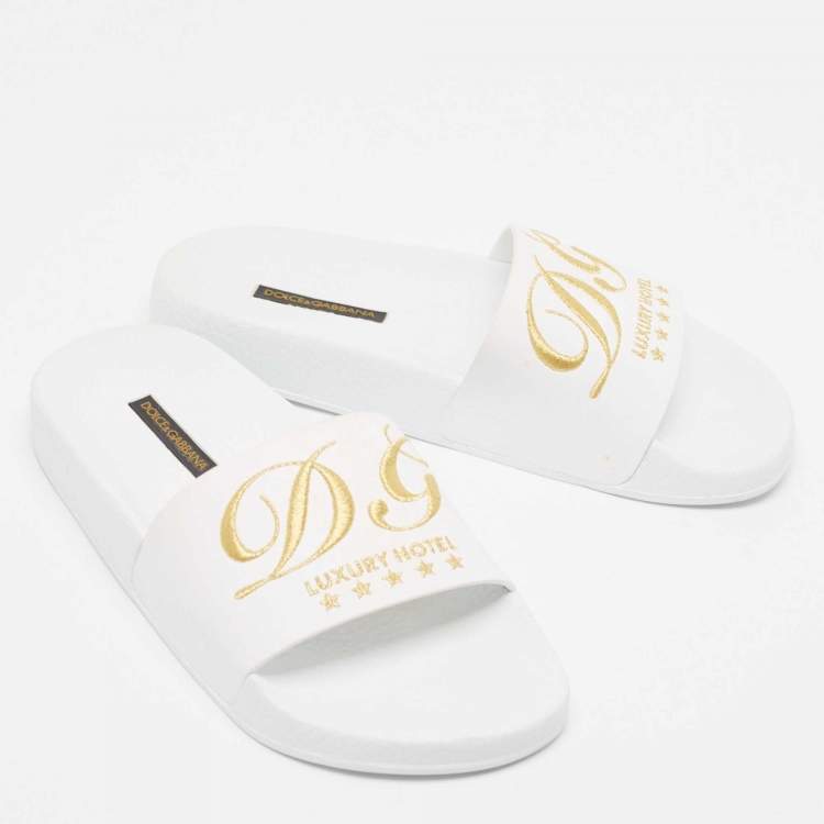 Pre Owned Dolce & Gabbana White Rubber Embroidered DG Slides Size 36