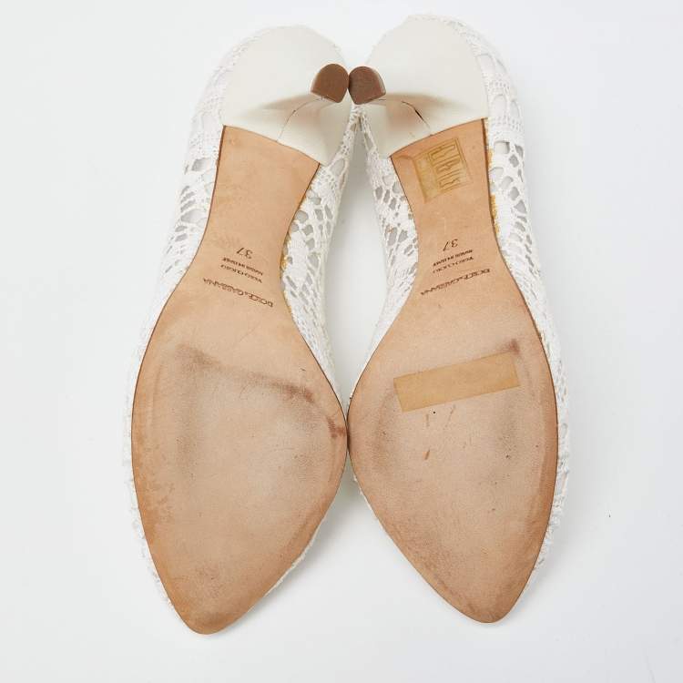 Pre Owned Dolce & Gabbana White Lace Pumps Size 37