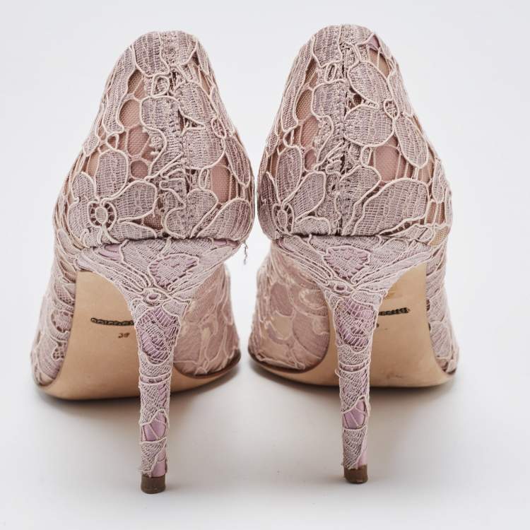 Pre Owned Dolce & Gabbana Purple Lace Crystal Embellishments Pointed Toe Pumps Size 39