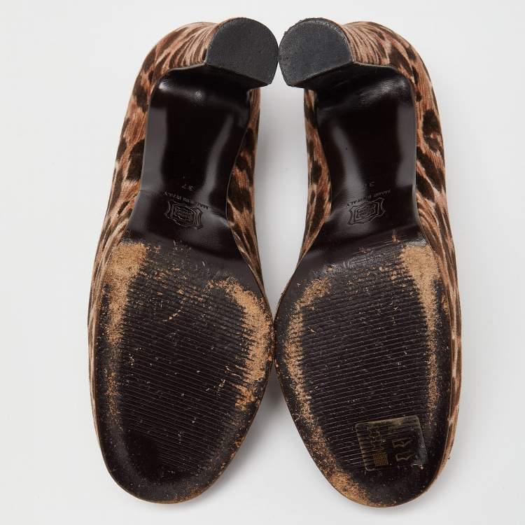 مملوكة مسبقًا Dolce and Gabbana Brown Leopard Print Velvet Block Heel Pumps Size 37