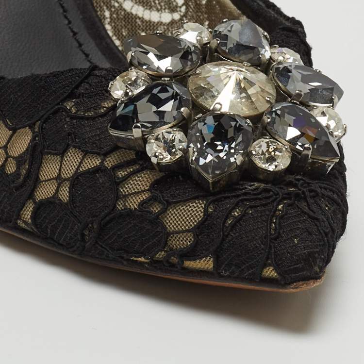 Pre Owned Dolce & Gabbana Black Lace Bellucci Pumps Size 40 