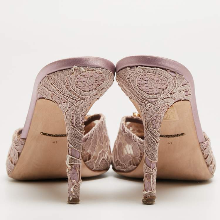 Pre Owned Dolce & Gabbana Purple Lace Crystal Embellished Slide Sandals Size 41