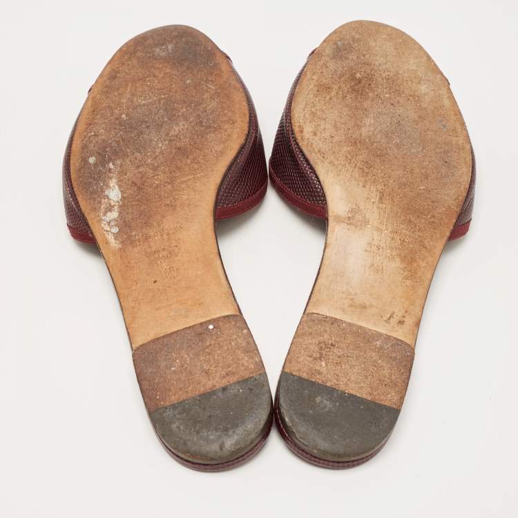 Pre Owned Dolce & Gabbana Burgundy Lizard Embossed Leather Flat Slides Size 40