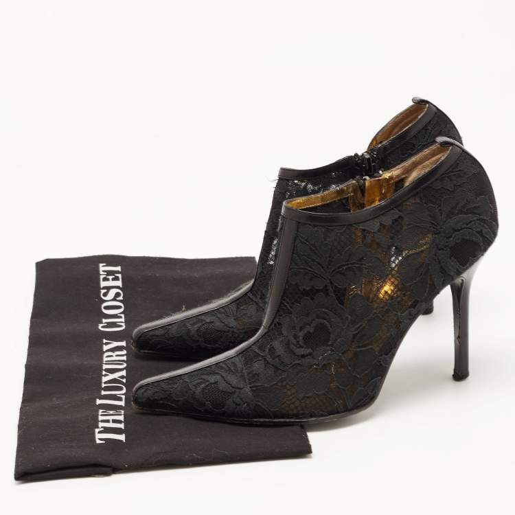 Pre Owned Dolce & Gabbana Black Lace Pointed Toe Ankle Boots Size 38