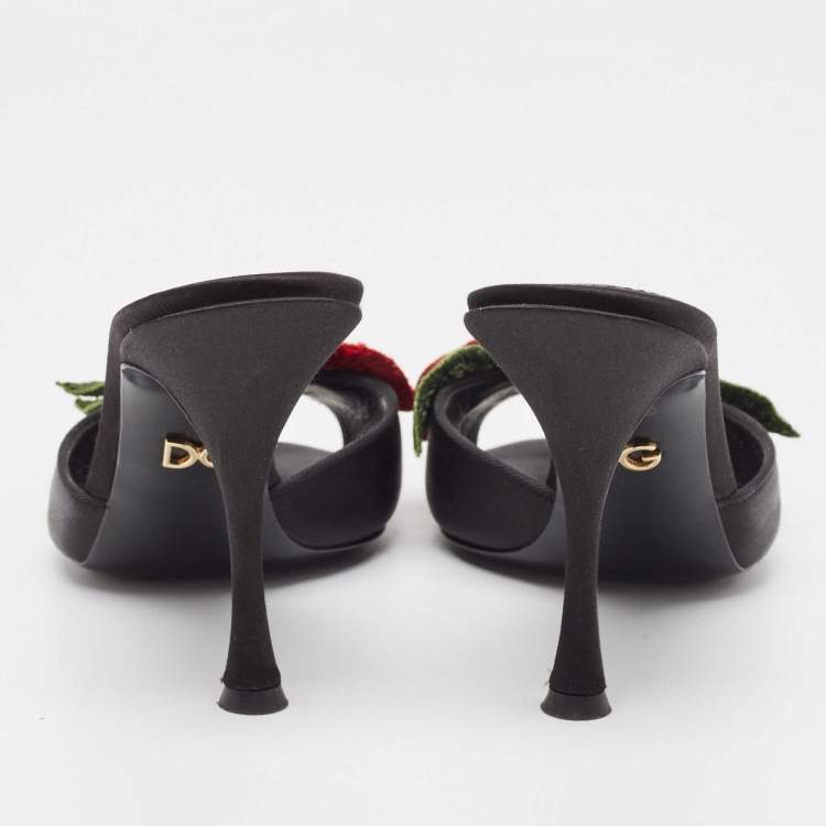 Pre Owned Dolce & Gabbana Black Satin Floral Applique Slide Sandals Size 37.5