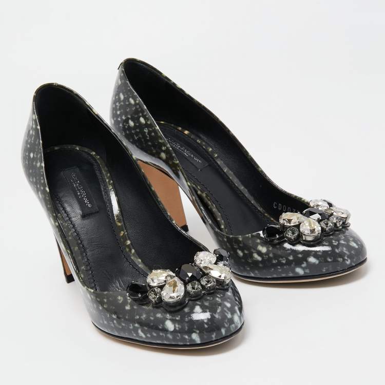 Pre Owned Dolce & Gabbana Grey Patent Crystal Embellishments Pumps Size 37