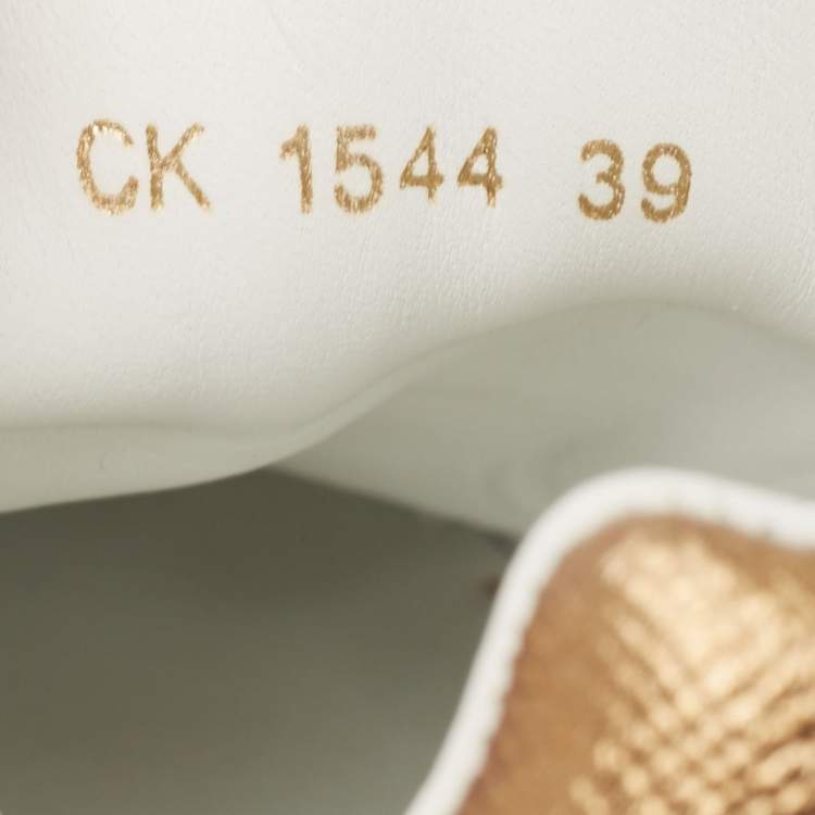 Pre Owned Dolce & Gabbana White Leather Love Applique Portofino Sneakers Size 39