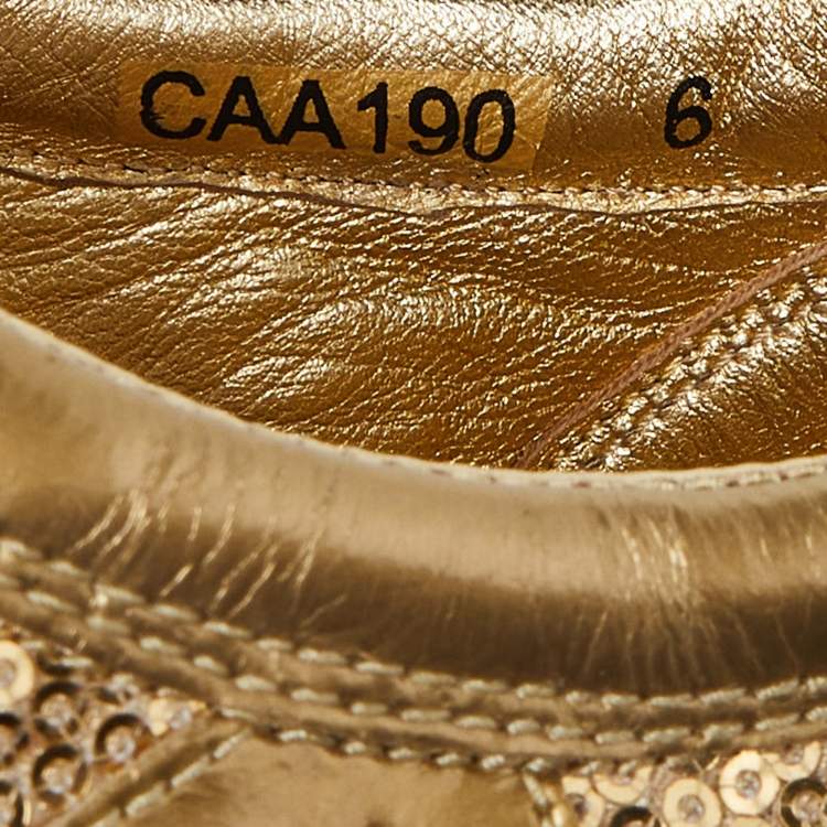 Pre Owned Dolce & Gabbana Gold Patent Leather and Sequin Embellished Low Top Sneakers Size 40