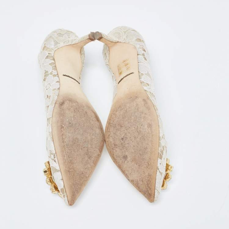 Pre Owned Dolce & Gabbana White Lace Crystal Embellished Taormina Pumps Size 36.5