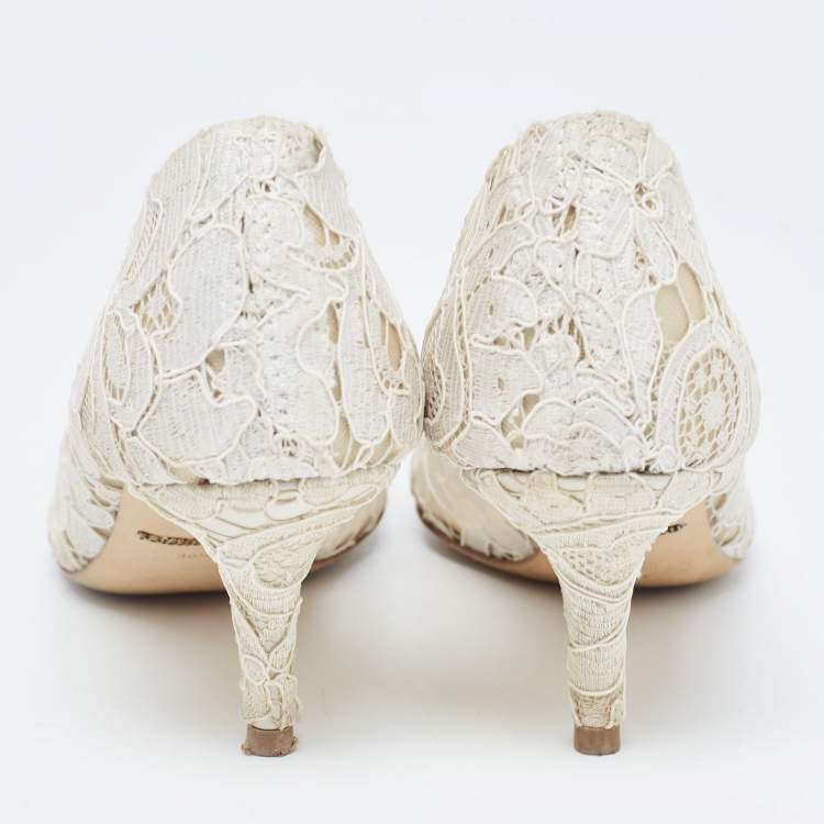 Pre Owned Dolce & Gabbana White Lace Crystal Embellished Taormina Pumps Size 36.5
