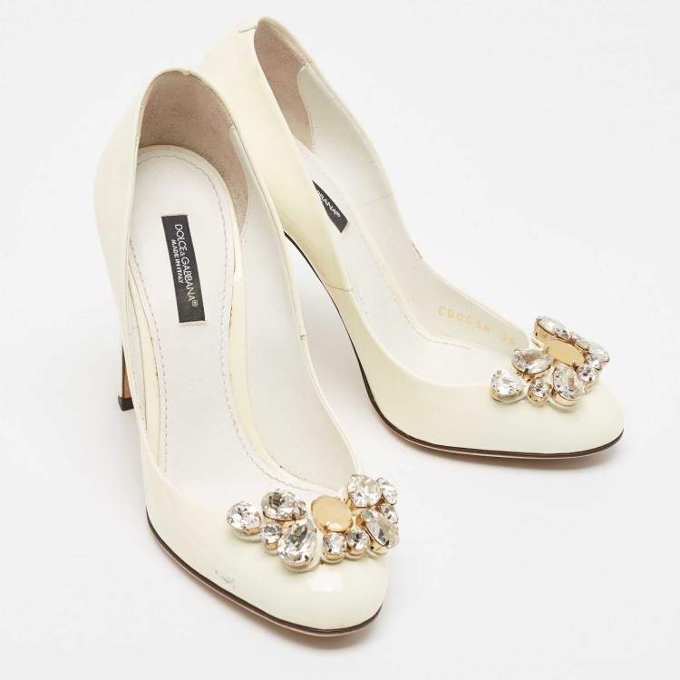 Pre Owned Dolce & Gabbana  Cream  Patent Crystal Embellished Pumps Size 36