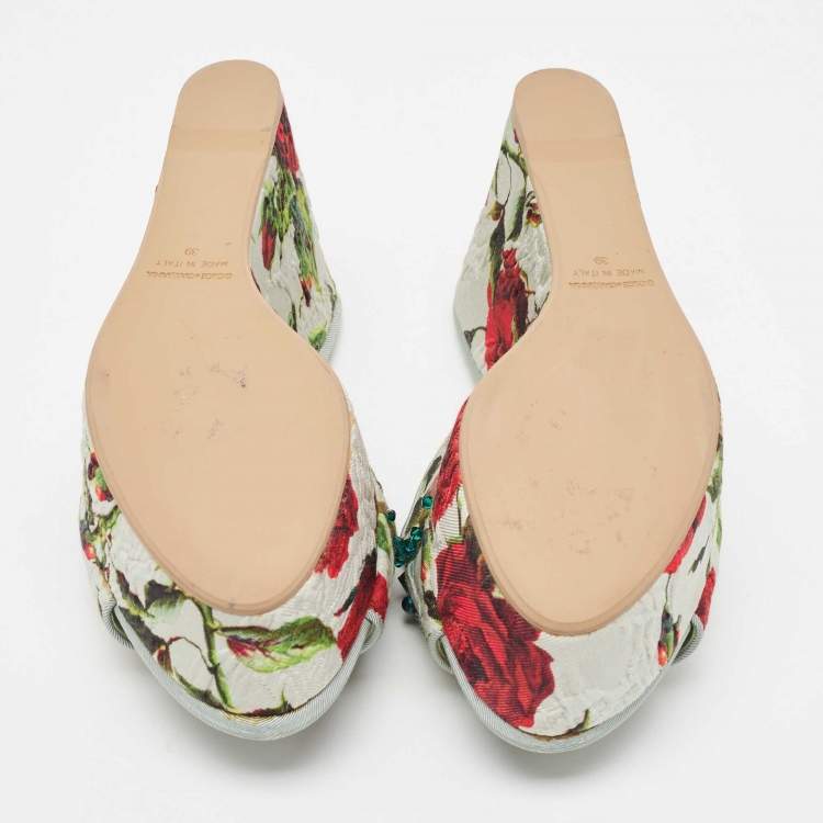 Pre Owned Dolce & Gabbana Light Green Rose Print Canvas Embellished Flower Applique Wedge Slide Sandals Size 39