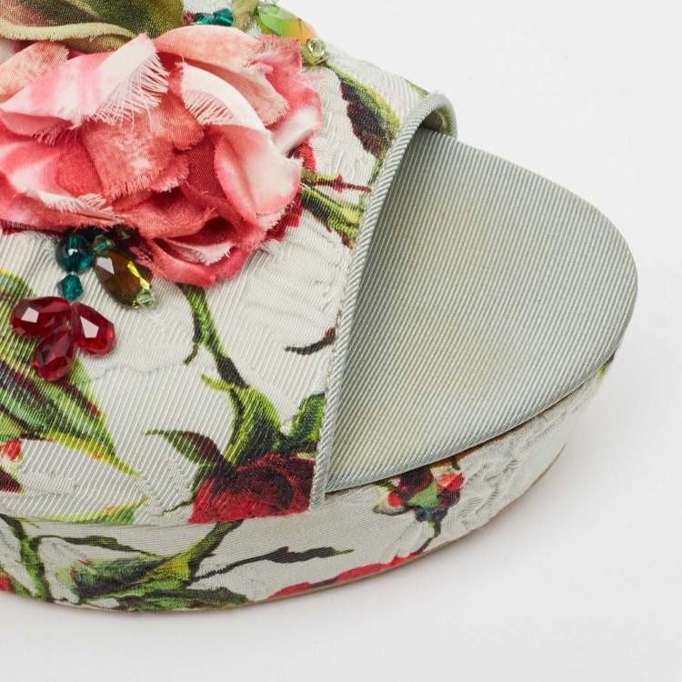 Pre Owned Dolce & Gabbana Light Green Rose Print Canvas Embellished Flower Applique Wedge Slide Sandals Size 39