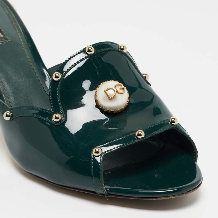 مملوكة مسبقًا Dolce & Gabbana Dark Green Patent Leather Crystal Embellished Slide Sandals Size 41